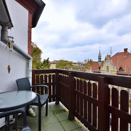 Piekny 3city Z Balkonem W Centrum Sopotu By Renters Apartmán