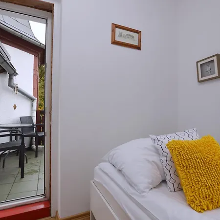 Piekny 3city Z Balkonem W Centrum Sopotu By Renters * ソポト